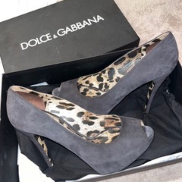 Dolce & Gabbana Spuntata Camoscio Platform Heels - Picture 1 of 4
